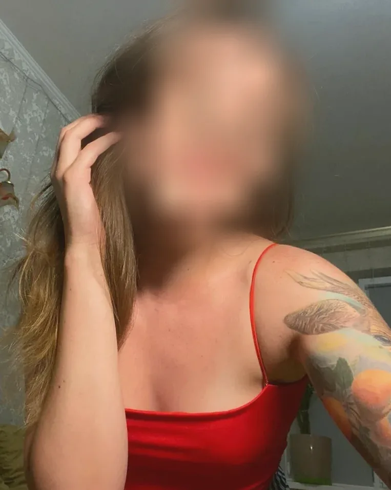 Erisa, 25 anni